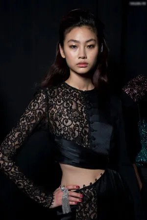 Jung Ho-yeon Thumbnail Picture