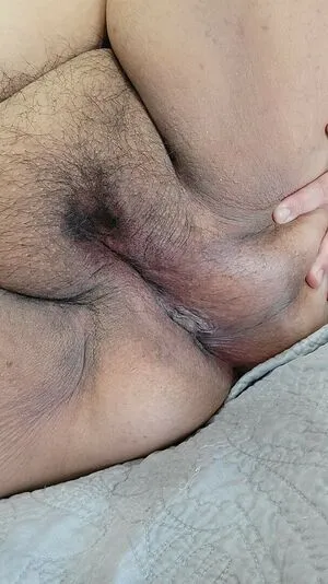 Juniper Moans Thumbnail Picture