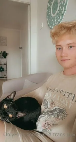 Just A Trans Guy OnlyFans Leaked Free Thumbnail Picture - #ISRKwvpcH7