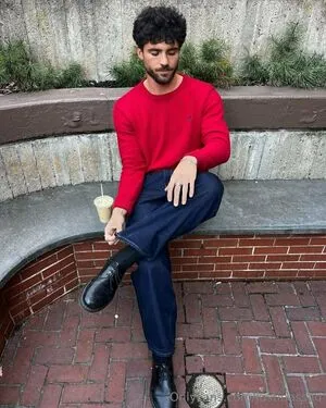 Justinassad Thumbnail Picture