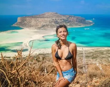 Justine Reine Marie Thumbnail Picture