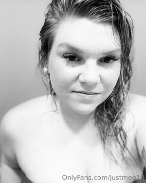 Justmeg18 Thumbnail Picture