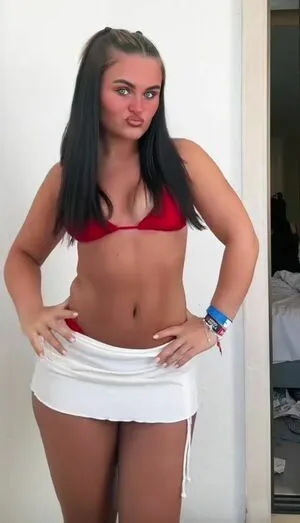 Kaideyhoward Thumbnail Picture