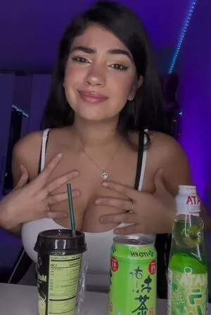 Kami Cosplayer OnlyFans Leaked Free Thumbnail Picture - #T1lyPKOiUt