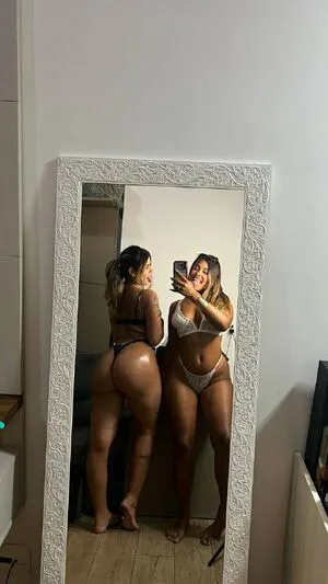 Kamille Dias Thumbnail Picture