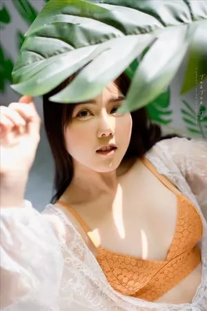 Kanlaya Sae-ngow Thumbnail Picture