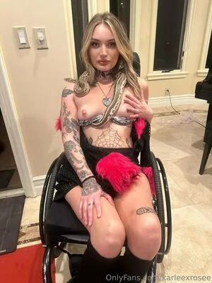 Karleexrosee OnlyFans Leaked Free Thumbnail Picture - #wlZaScteXx