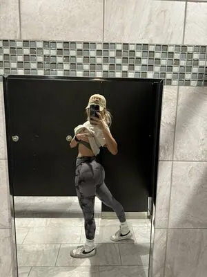 Karmen Petrovic Thumbnail Picture