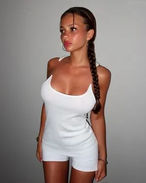 Karnaval OnlyFans Leaked Free Thumbnail Picture - #5pRLFqRX36