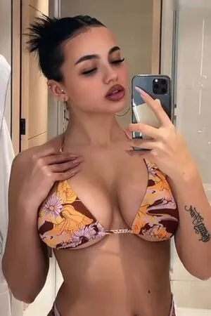 Karnaval OnlyFans Leaked Free Thumbnail Picture - #TlaoBkvPwo