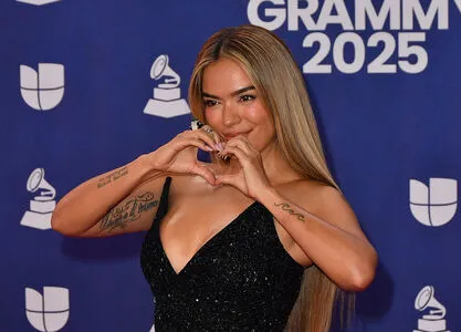 Karol G OnlyFans Leaked Free Thumbnail Picture - #S6Cwe7Js3W