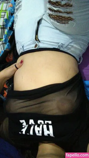 Karol Souza Milk Thumbnail Picture