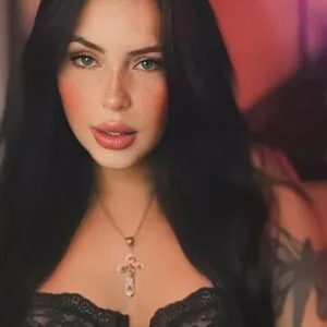 Karolayne Lorena Thumbnail Picture