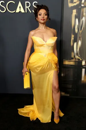 Kat Graham Thumbnail Picture