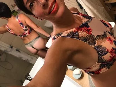 Kat Haze Thumbnail Picture
