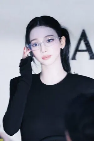 Katarinabluu OnlyFans Leaked Free Thumbnail Picture - #JLPQOPIi59