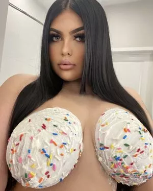 Kate Strada OnlyFans Leaked Free Thumbnail Picture - #wADwldctRP