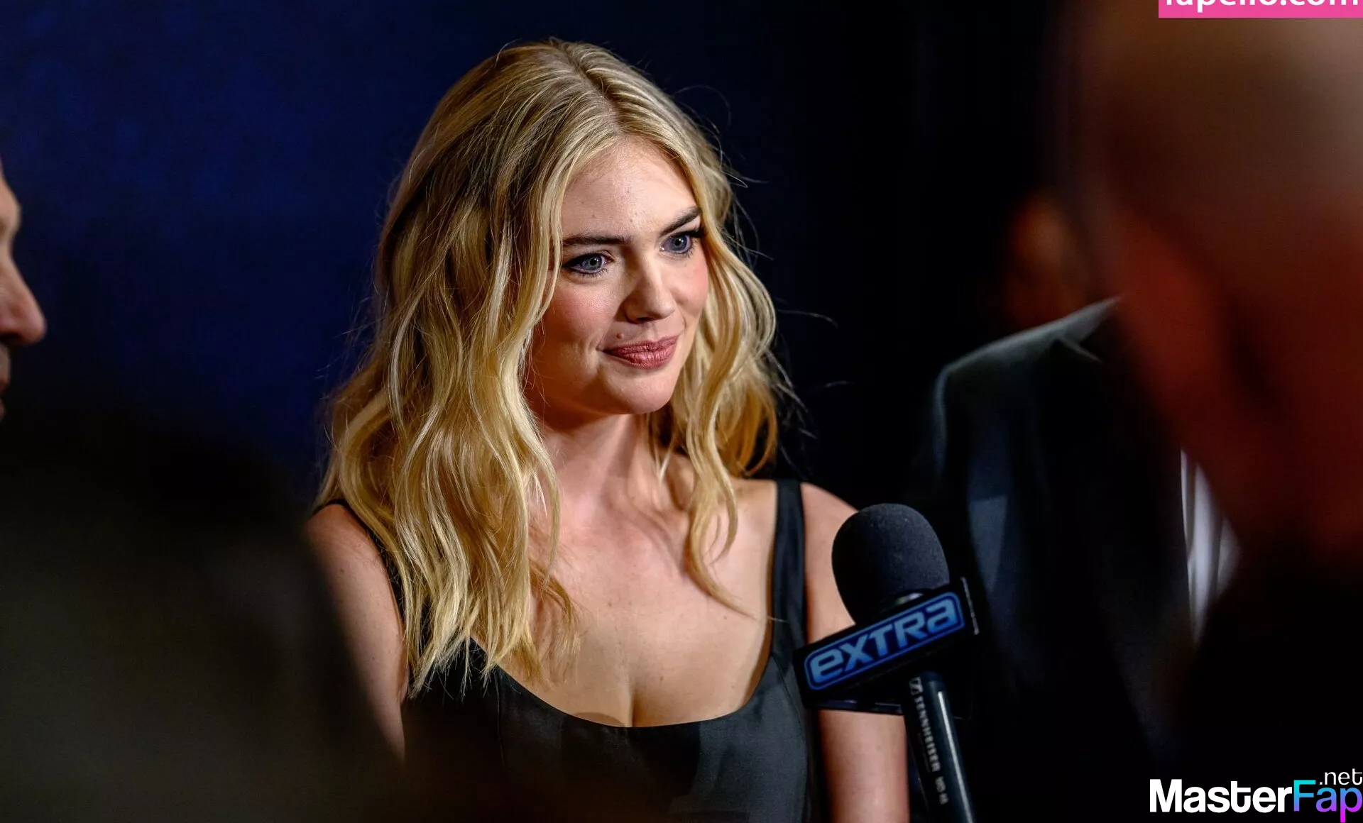 Kate upton nude real HD phone wallpaper Kate upton nude real HD phone wallpaper