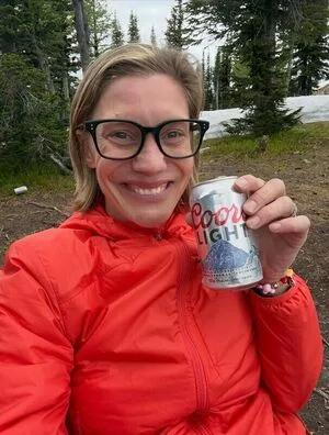 Katee Sackhoff Thumbnail Picture