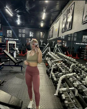 Katelyn Booth Thumbnail Picture