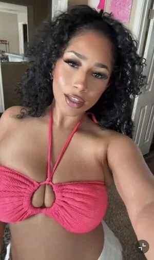 Katelynn Thumbnail Picture