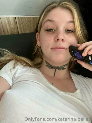 Katerina Bellez Thumbnail Picture