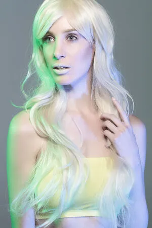 Katerina Marie Profile Thumbnail