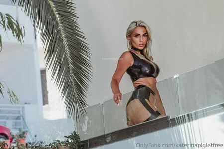 Katerinapigletfree Thumbnail Picture