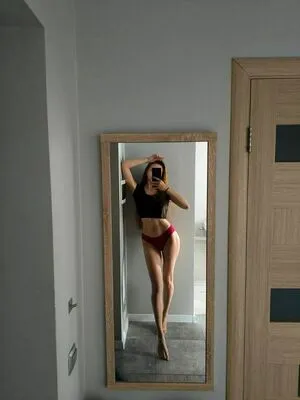 Kateryna Melnyk Thumbnail Picture