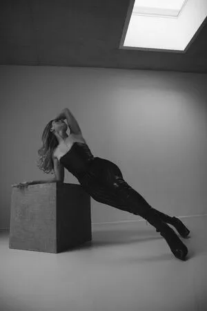 Katharina Reiss Thumbnail Picture