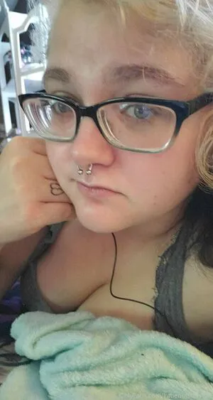 Katiebugkitty122 OnlyFans Leaked Free Thumbnail Picture - #R6Pw0O5fVc