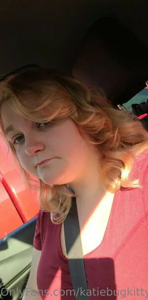 Katiebugkitty122 OnlyFans Leaked Free Thumbnail Picture - #S62AakG04i