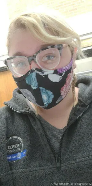 Katiebugkitty122 OnlyFans Leaked Free Thumbnail Picture - #kiLirHmxc7