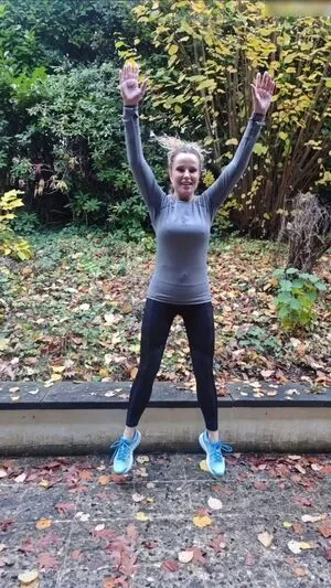 Katja Burkard Thumbnail Picture