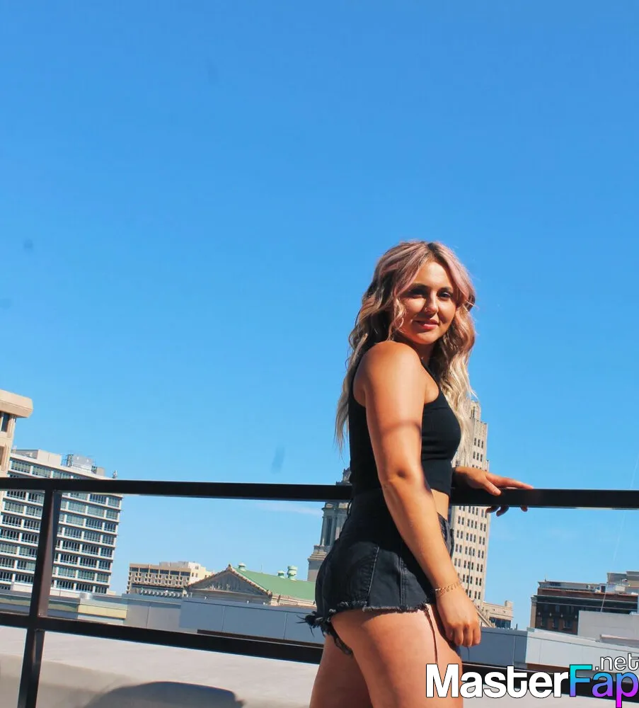 Katrileyyy OnlyFans Leaked Picture
