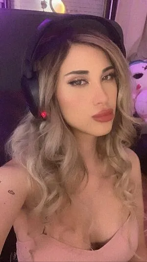 Katth OnlyFans Leaked Free Thumbnail Picture - #AAMde8P1gK