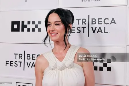 Katy Perry OnlyFans Leaked Free Thumbnail Picture - #7nEOS0ftq4