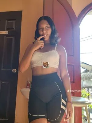 Katysanchez336 OnlyFans Leaked Free Thumbnail Picture - #URcAVOGisv
