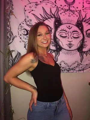 Kayliibby Instagram Model Thumbnail Picture