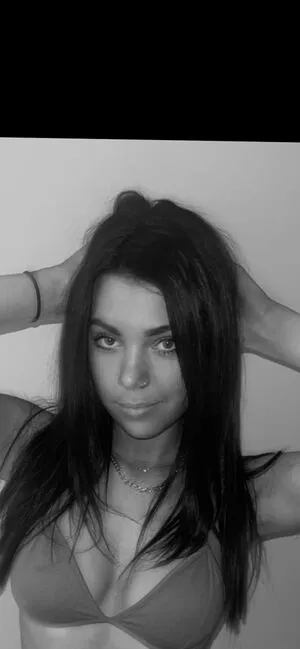 Keirra Stivers Thumbnail Picture
