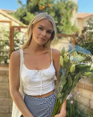 Kelli Goss OnlyFans Leaked Free Thumbnail Picture - #4ChmfT0dkk