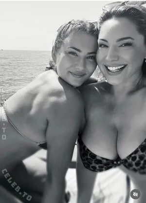 Kelly Brook OnlyFans Leaked Free Thumbnail Picture - #QECmwpCdSy