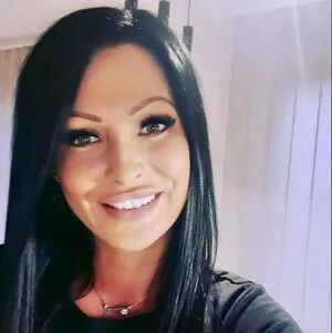 Kellyvictoria Thumbnail Picture