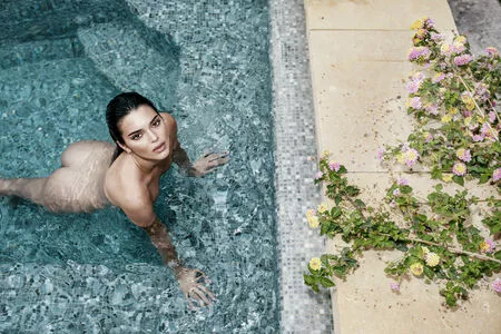 Kendall Jenner OnlyFans Leaked Free Thumbnail Picture - #VrASsTAtR0