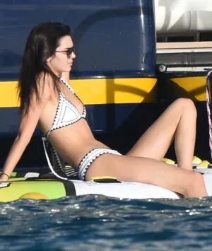 Kendall Jenner OnlyFans Leaked Free Thumbnail Picture - #bFzSHVGjYx