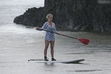 Kendra Wilkinson OnlyFans Leaked Free Thumbnail Picture - #Jn28d87OVC