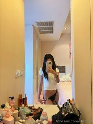 Kenzi OnlyFans Leaked Free Thumbnail Picture - #4sbbWcbonE