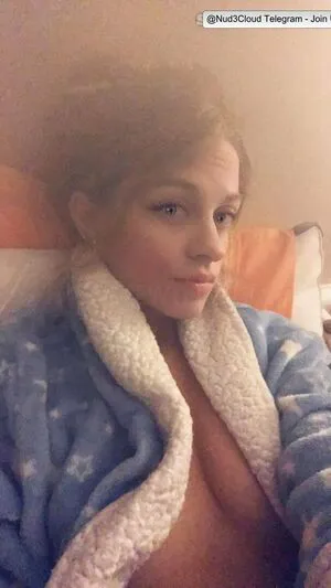 Kenzie Colvard Thumbnail Picture
