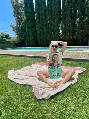 KeshaRose OnlyFans Leaked Free Thumbnail Picture - #MkYtBcE0x3