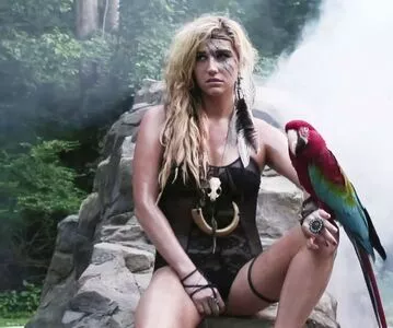 KeshaRose OnlyFans Leaked Free Thumbnail Picture - #vL3fM5jece